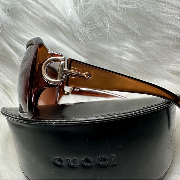 Vintage Gucci Sunglasses - Picture 4 of 10